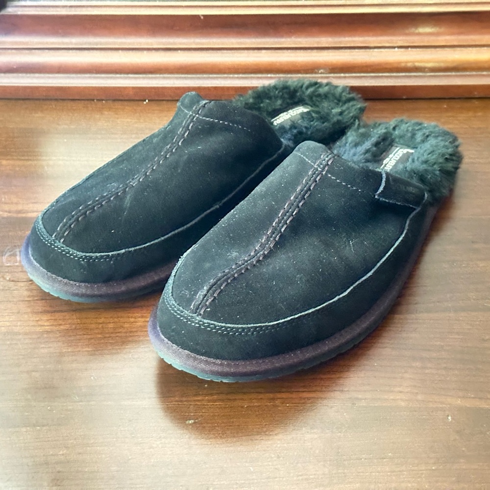 Koolaburra by UGG Men's Black Slip-On Loafers